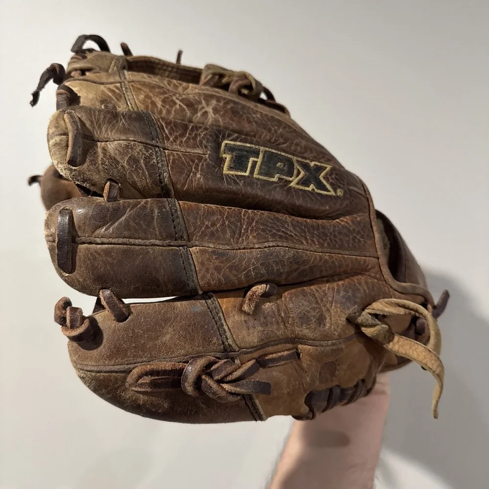 Louisville Slugger Right Hand Throw TPX omaha pro Baseball 11.5 Glove OPX1151